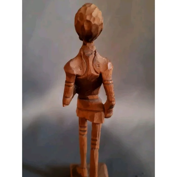 Vintage Spanish Wood Handcarved Gentleman Sculpture Figurine Don Quixote - Picture 9 of 11
